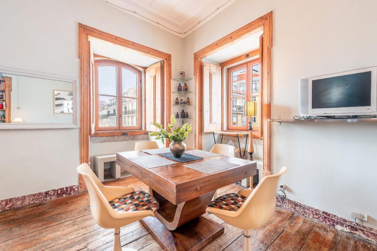 Guestready - Figueira Guesthouse ลิสบอน ภายนอก รูปภาพ