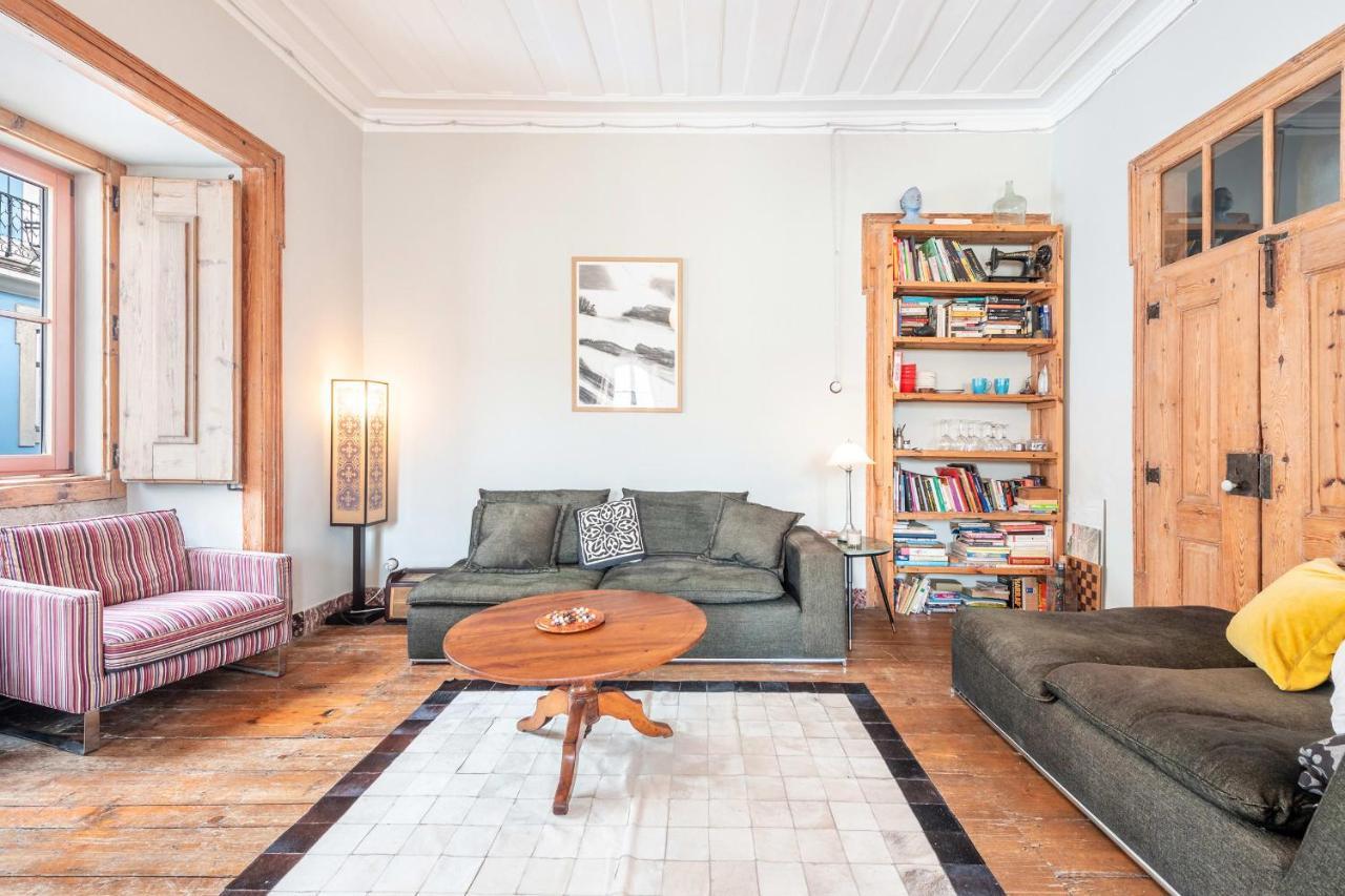 Guestready - Figueira Guesthouse ลิสบอน ภายนอก รูปภาพ